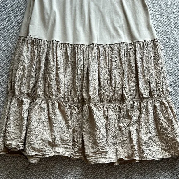 Maxi Dress with Pockets - Picture 4 of 9